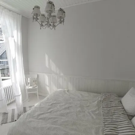 Lägenhet Linda Kuelaliskorter